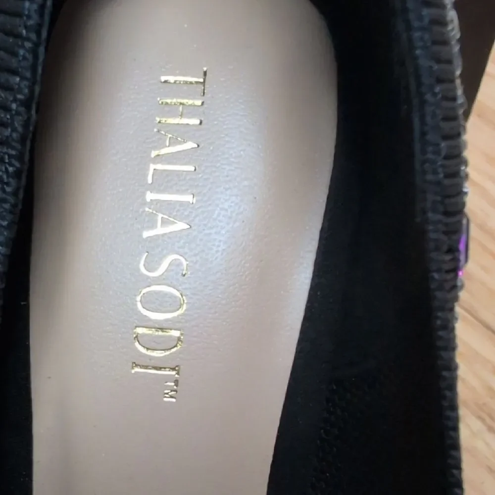 Thalia Sodi Black Stiletto Heels Vibrant Multicolor Rhinestones Size 5.5 NEW